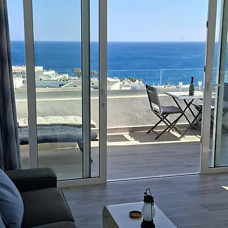 Oceanview Apartment *